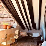 Apartment Luxe Loft 2br By Irundo