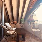 Apartment Luxe Loft 2br By Irundo