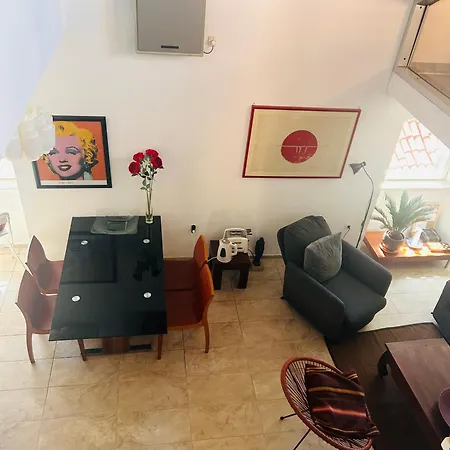 Apartment Luxe Loft 3br With Beautiful View By Irundo
