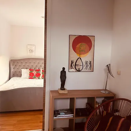 דירה Luxe Loft 2Br By Irundo *