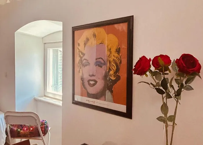 Luxe Loft 2Br By Irundo דירה